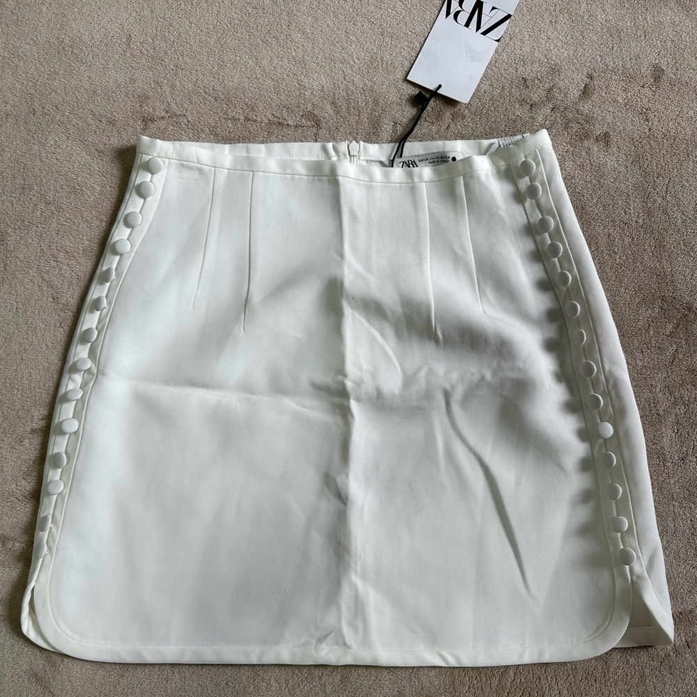 Zara skirt, white, side buttons, small, silk